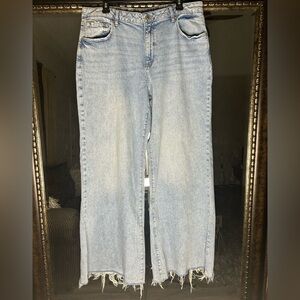 Frayed Hem Light Blue Jeans